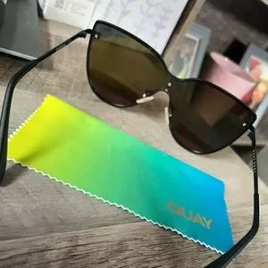 Quay Australia | Accessories | Quay Australia Daydream 25  display picture 1